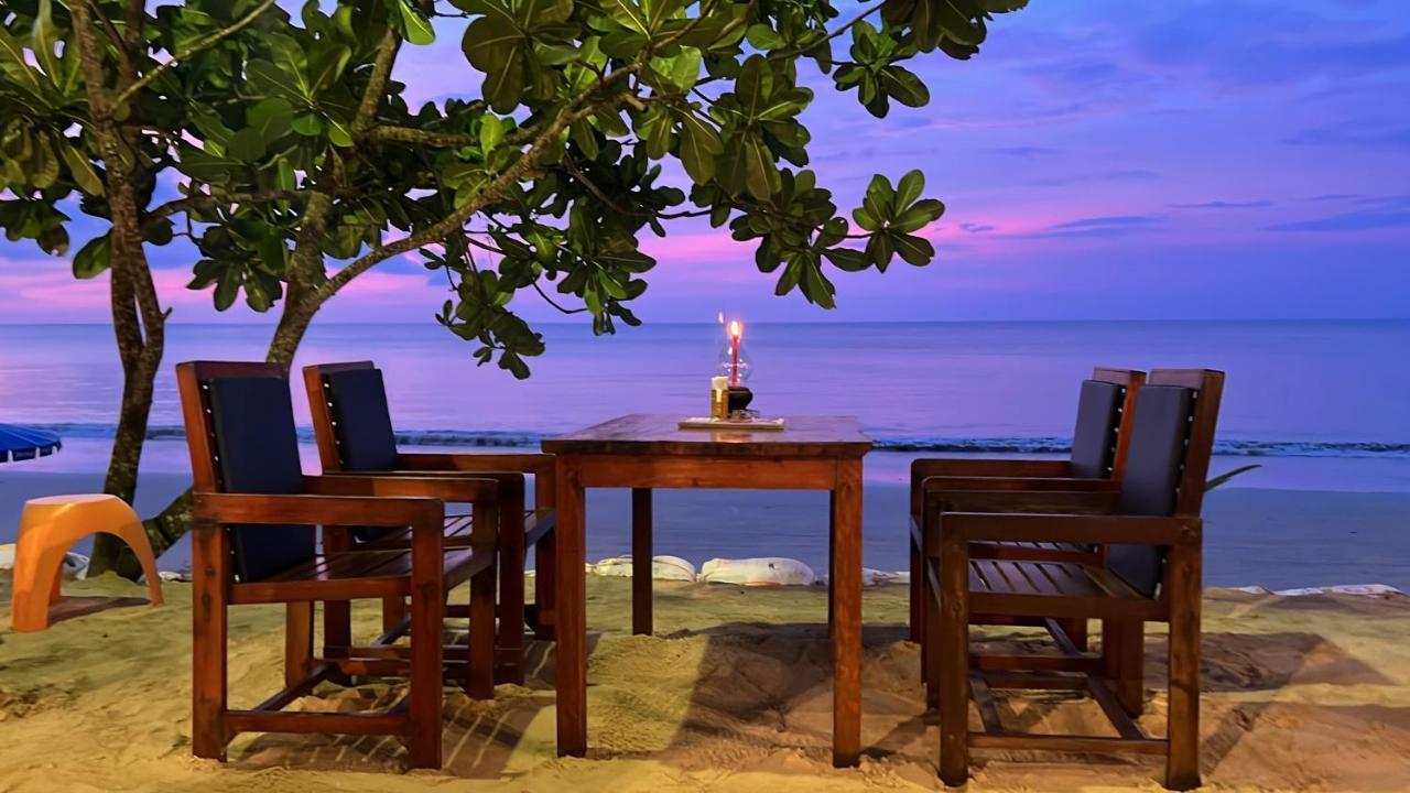 Ao Thong Beach Resort Bang Sak Esterno foto