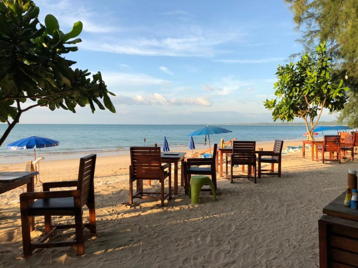 Ao Thong Beach Resort Bang Sak Esterno foto